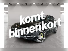 Porsche Cayenne - 3.0 E-Hybrid Platinum Edition | PANORAMADAK | TREKHAAK | BOSE | LUCHTVERING |