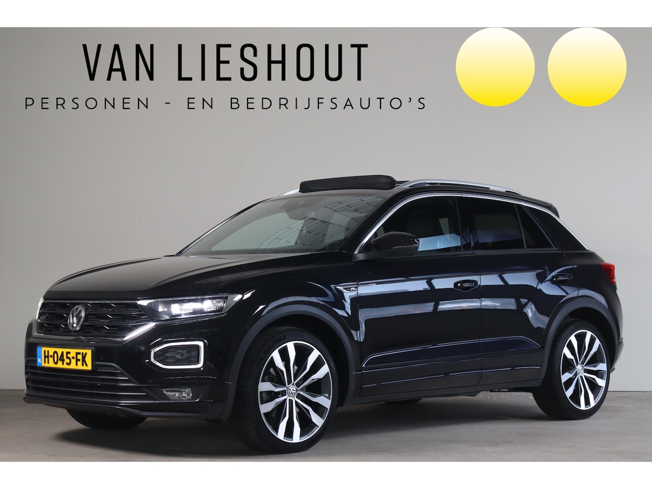 Volkswagen T-Roc - 2.0 TSI 4Motion Sport - NL- Auto!! Stoelverw I Adap Cruise I Pano - AutoWereld.nl