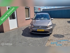 Volkswagen Golf Sportsvan - 1.4 TSI Highline 125 pk