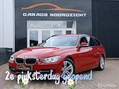BMW 3-serie Touring - 320i Upgrade Edition /Navigatie/Leder