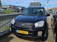 Toyota RAV4 - 1.8-16V VVT-i Luna GARANTIE