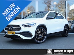 Mercedes-Benz GLA-Klasse - 180 AMG Line Panoramadak | Distronic | Apple Carplay