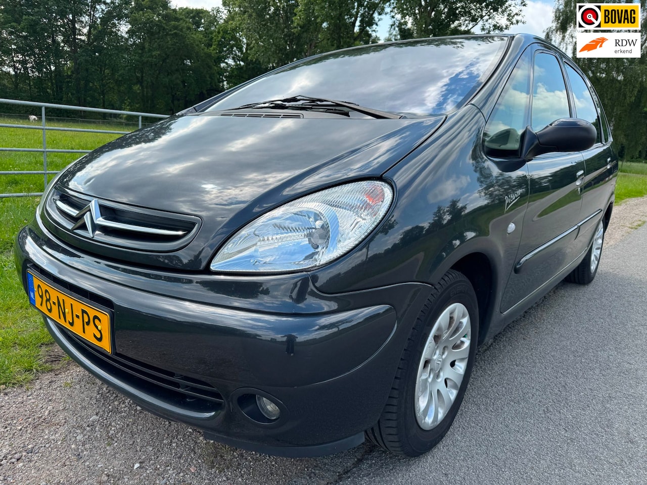 Citroën Xsara Picasso - 1.8i-16V Exclusive pas 78.471km gereden met airco - AutoWereld.nl