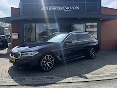BMW 5-serie Touring - 530e Business Edition Plus ✅ Leer ✅ Panodak ✅ M-Sport