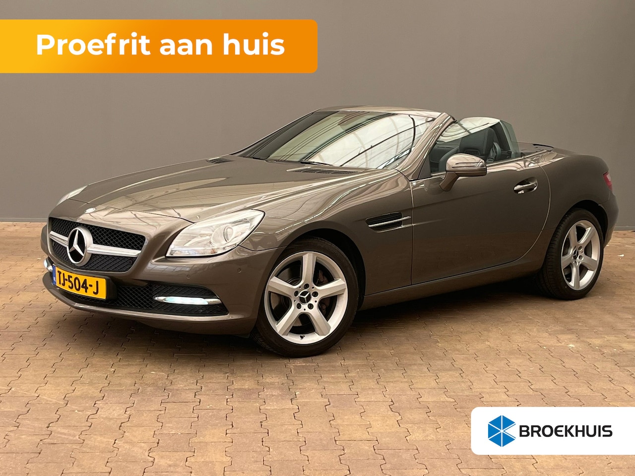 Mercedes-Benz SLK-klasse - 250 Lederen Bekleding | Airscarf | Stoelverwarming | 18" Lichtmetaal | Navigatie | Cruise - AutoWereld.nl