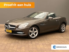 Mercedes-Benz SLK-klasse - 250 Lederen Bekleding | Airscarf | Stoelverwarming | 18" Lichtmetaal | Navigatie | Cruise