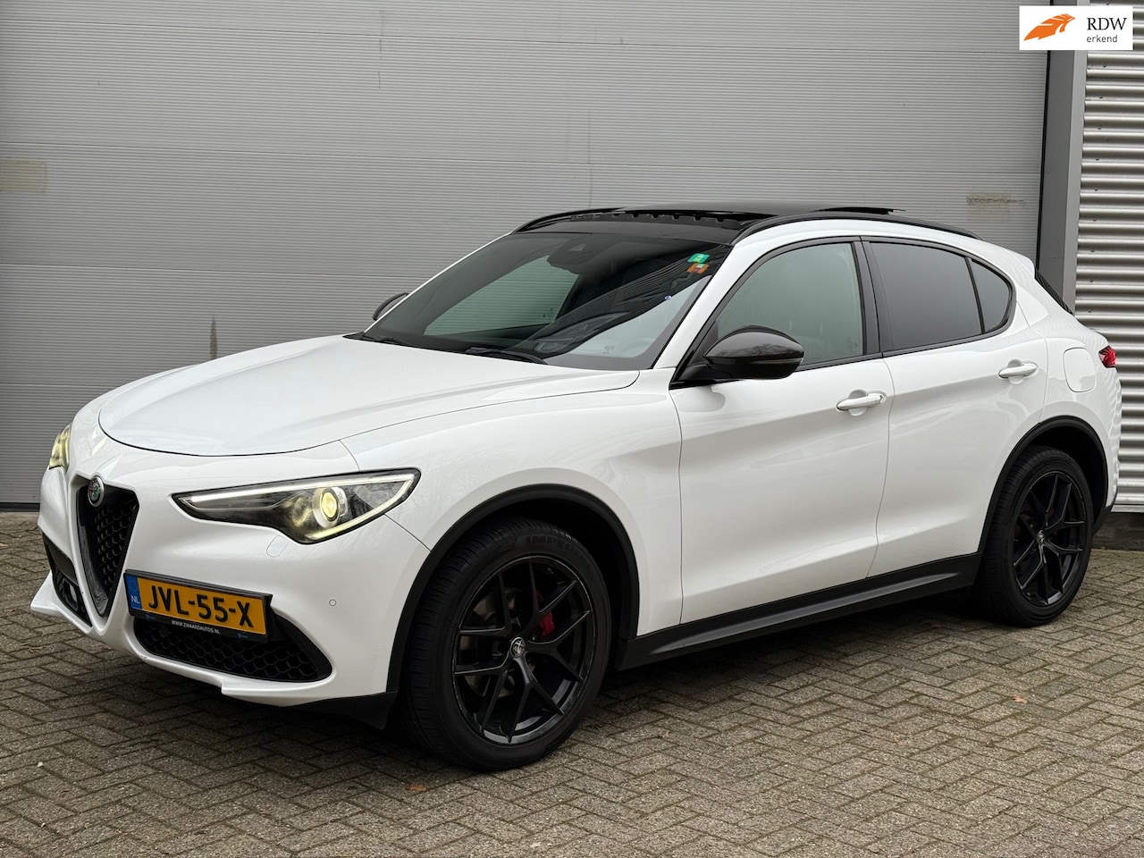 Alfa Romeo Stelvio - 2.0 T AWD B-Tech l Pano l VDOH l Volleder l Camera l ACC l - AutoWereld.nl