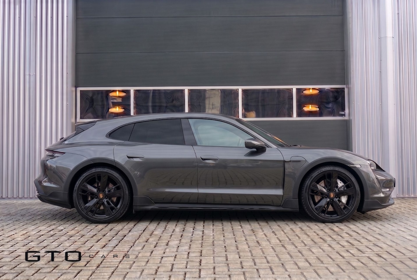 Porsche Taycan Cross Turismo - 4 93 kWh Sport Chrono | Sportstoelen | Stoelverkoeling | - AutoWereld.nl