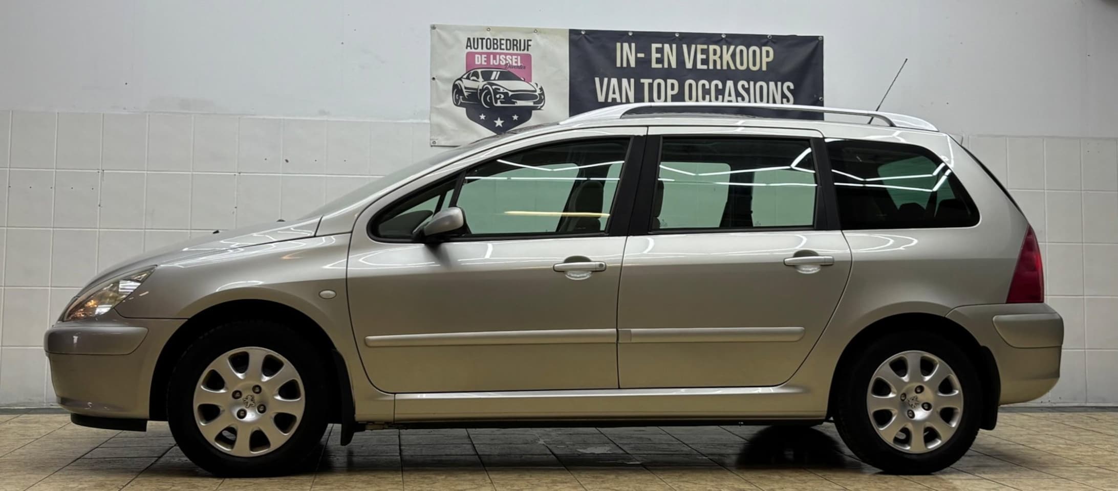 Peugeot 307 SW - 1.6 16V Premium/7P/NW APK/2DE EIG - AutoWereld.nl