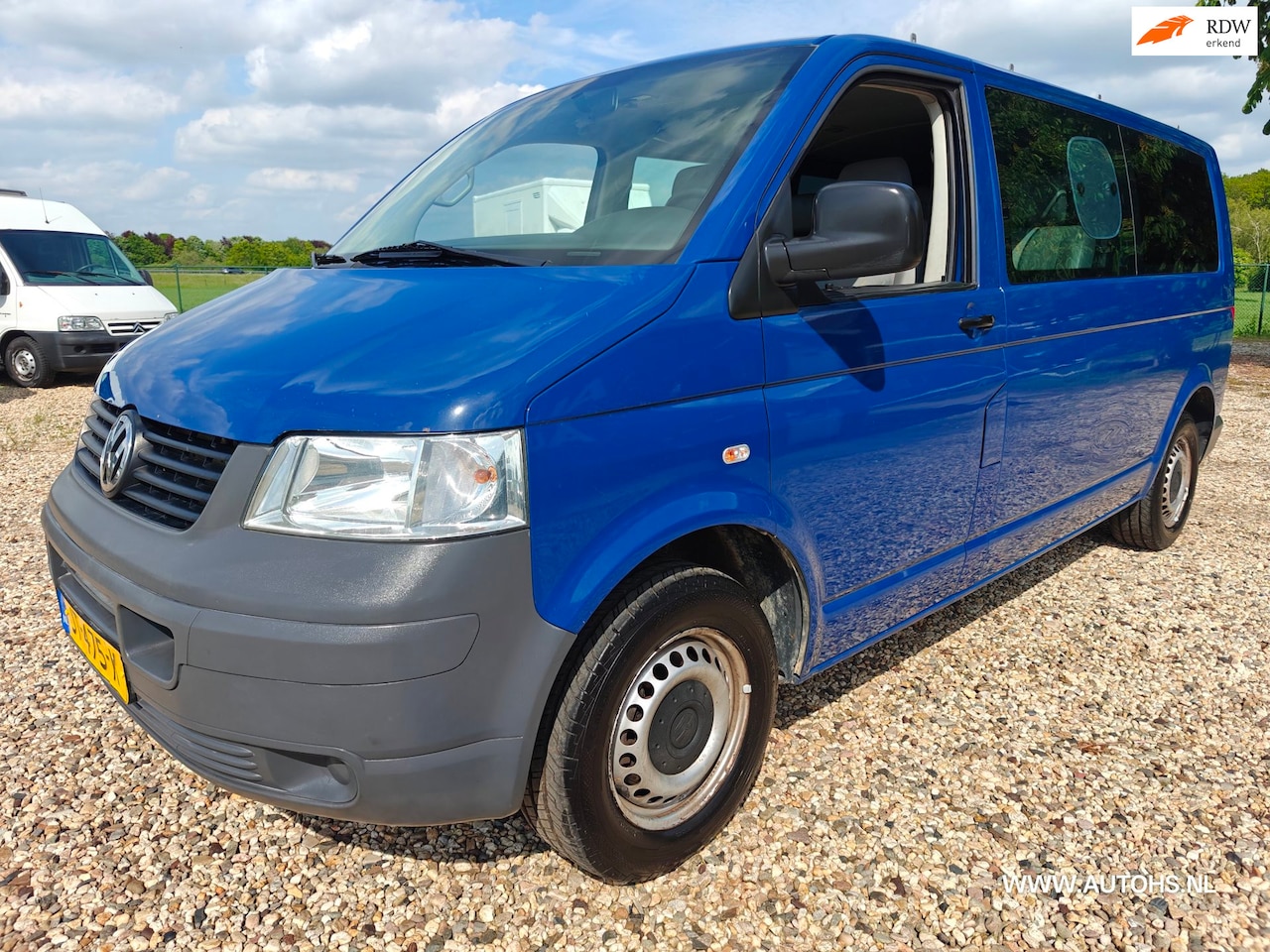 Volkswagen Transporter Kombi - 2.5 TDI 340 Trendl. Apk Mei 2027 , 8 pers. Airco , nette bus. 131PK - AutoWereld.nl