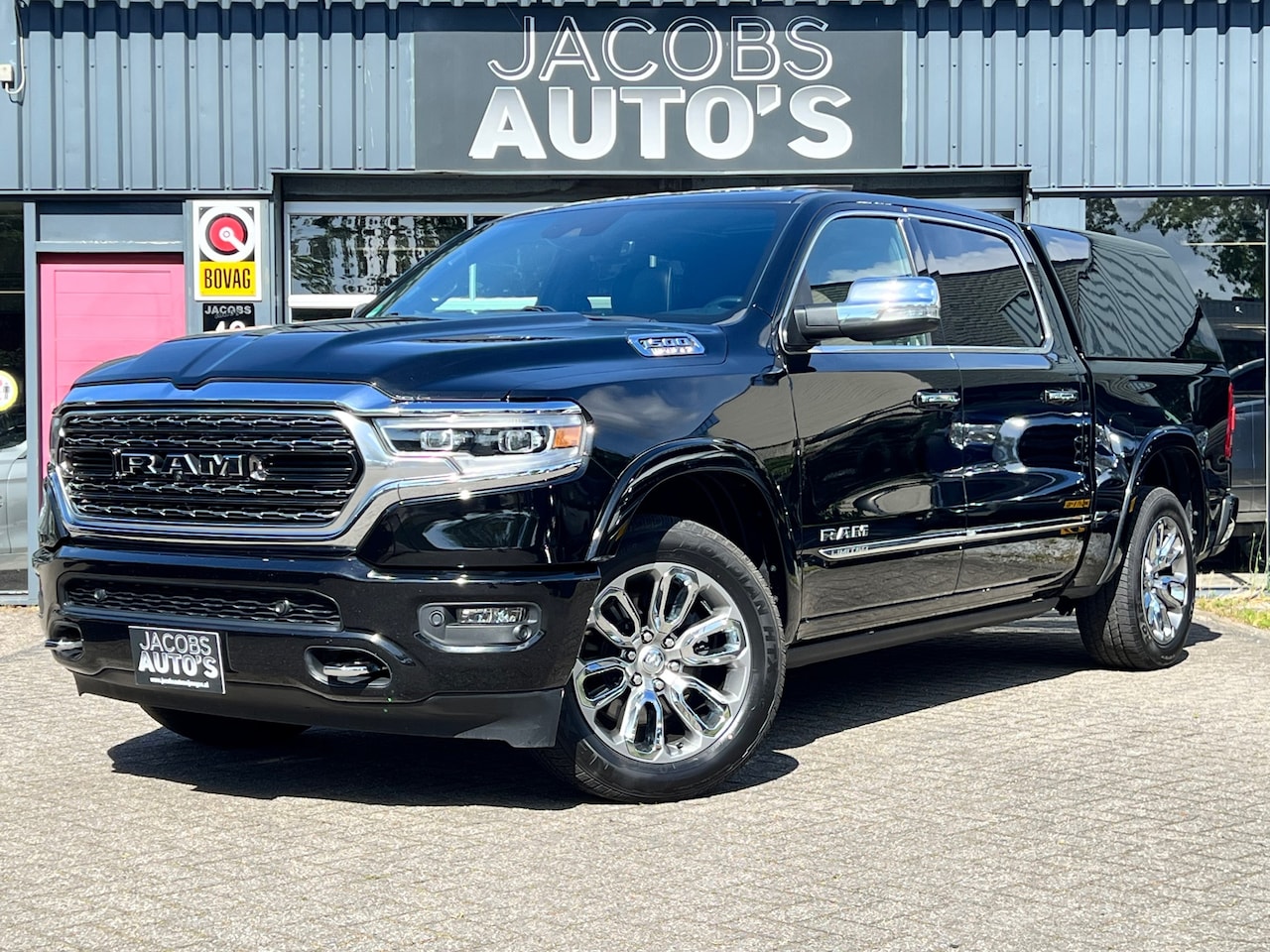 Dodge Ram 1500 - 5.7 V8 4x4 Crew Cab Limited 5.7 V8 4x4 Crew Cab Limited - AutoWereld.nl