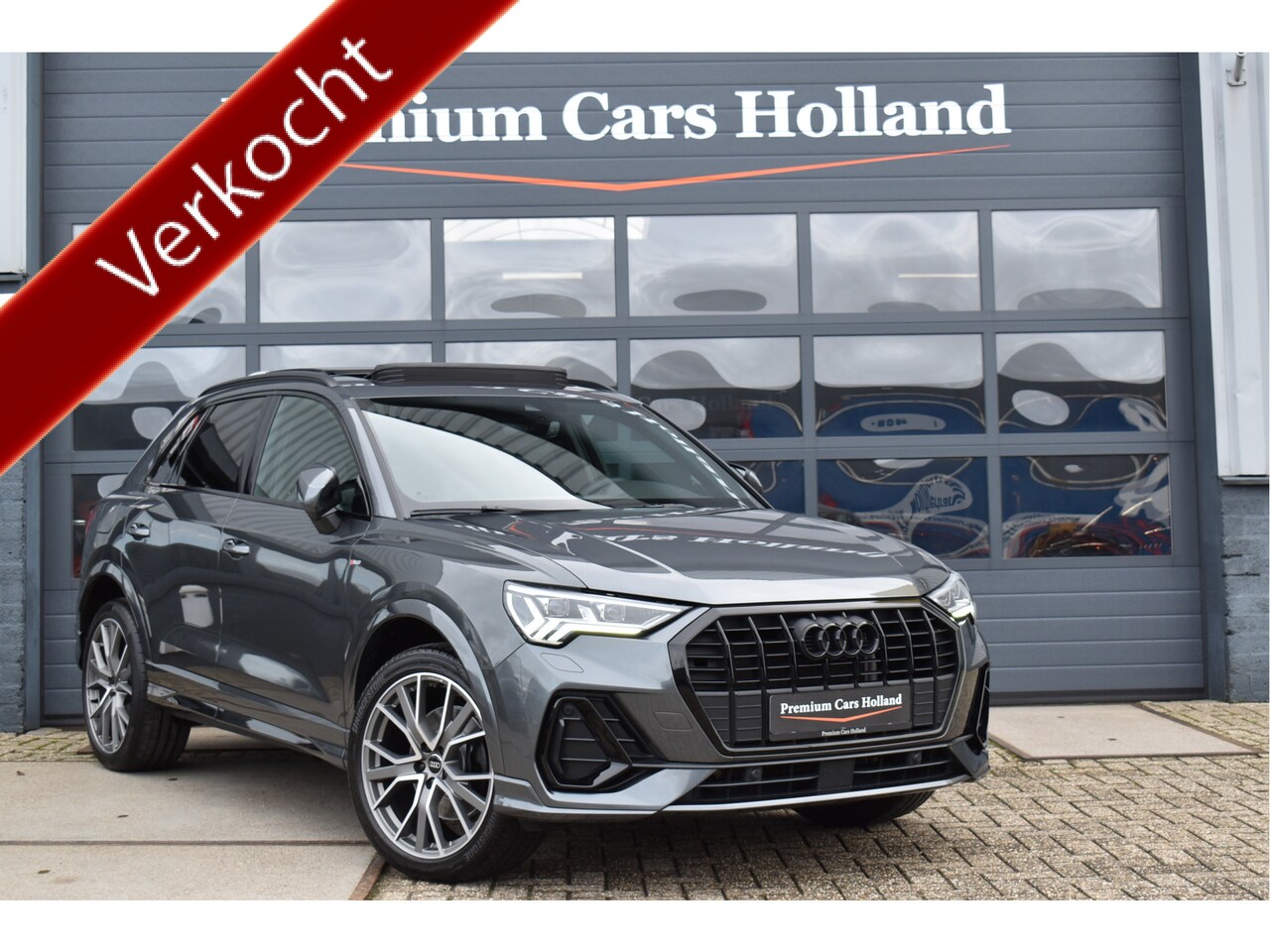 Audi Q3 - 45 TFSI e S-Line 245 Pk Pano Memory Sonos Leder Navi Keyless Camera 20 Inch - AutoWereld.nl