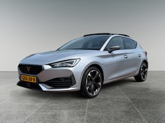 CUPRA Leon - 1.4 204pk e-Hybrid Adrenaline Glazen schuif/kanteldak | Petrol Blue leather seats | Achter