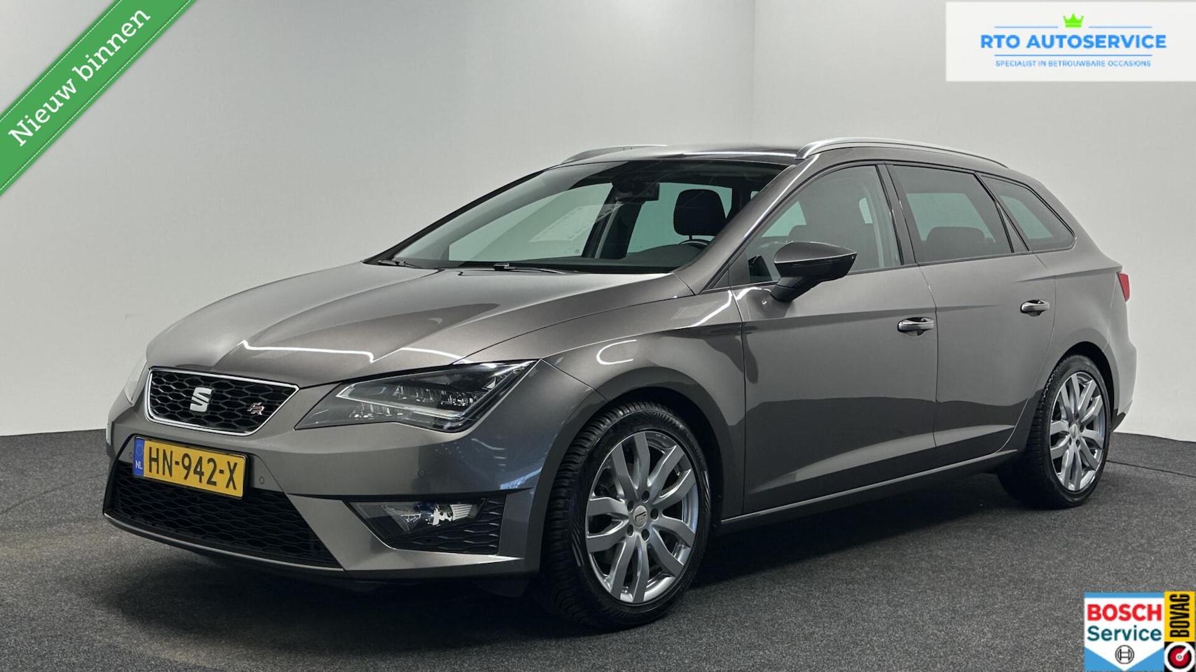 SEAT Leon ST - 1.4 EcoTSI FR Connect TREKHAAK CAMERA CARPLAY NAVI CRUISE LM. - AutoWereld.nl