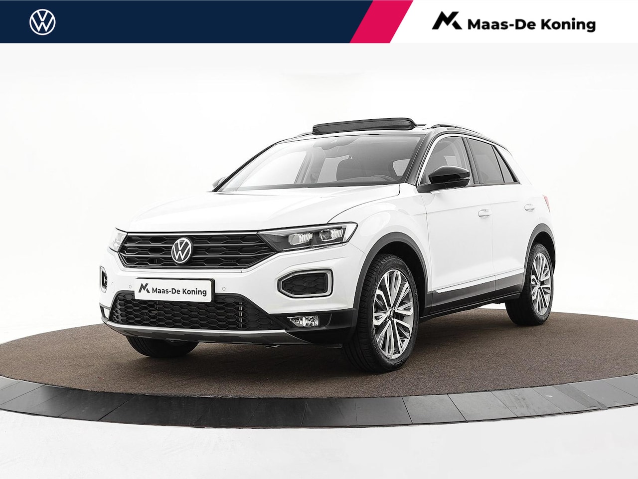 Volkswagen T-Roc - 1.5 TSI 150pk DSG Sport · Panoramadak · Camera · Apple/Android Car Play · Navigatie · Elek - AutoWereld.nl