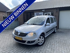 Dacia Logan MCV - 1.6 Blackline 7p.Trekhaak Nieuwe A.P.K
