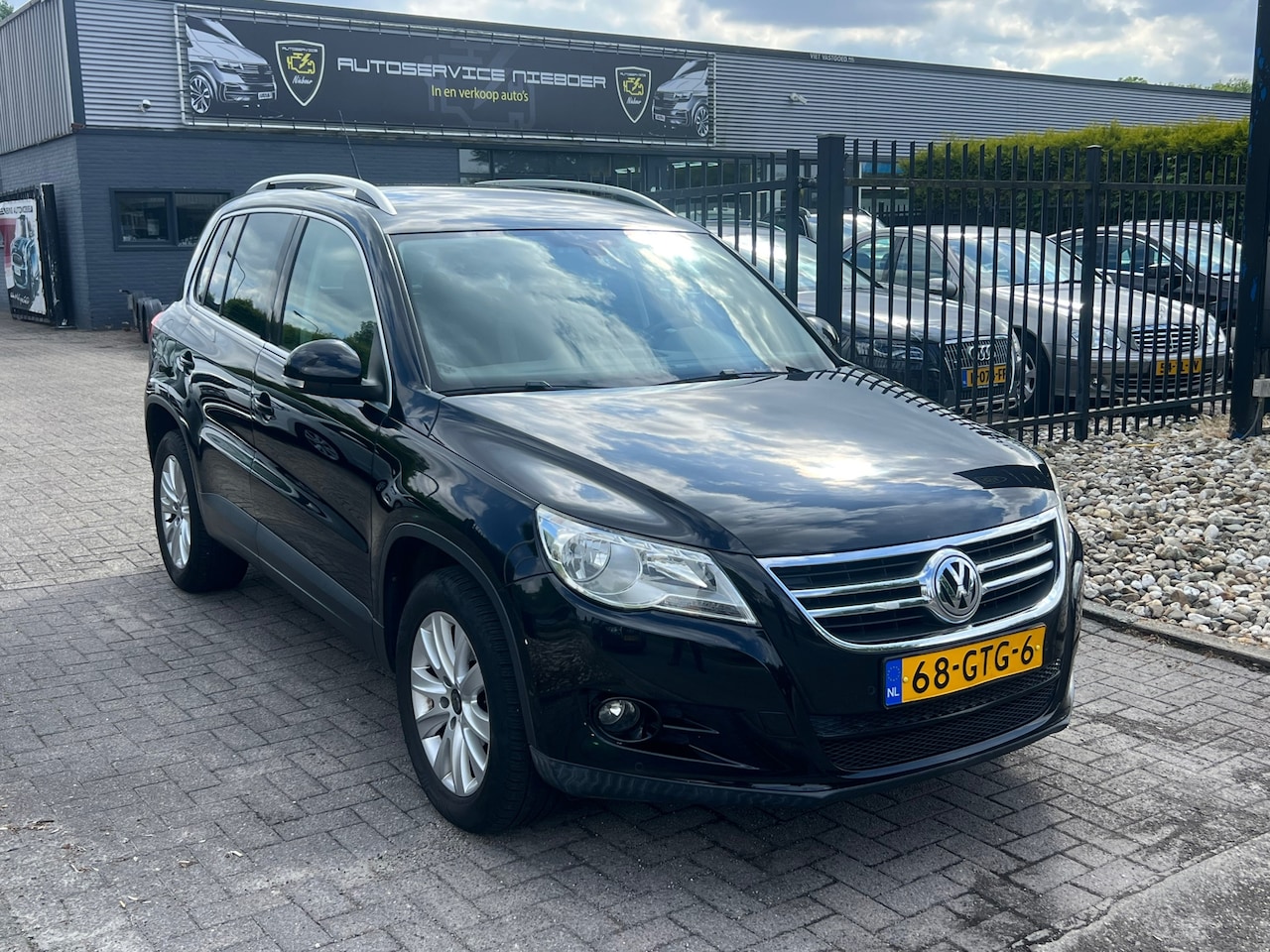 Volkswagen Tiguan - 2.0 TSI Sport&Style 4Motion # Trekhaak! # Airco. - AutoWereld.nl