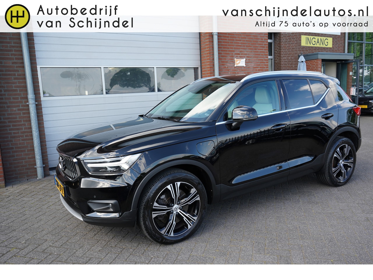 Volvo XC40 - 1.5 T4 RECHARGE INSCRIPTION ELECTR.TREKHAAK FULL LED LEDER STOELVERWAMING V+A STUURVERWARM - AutoWereld.nl