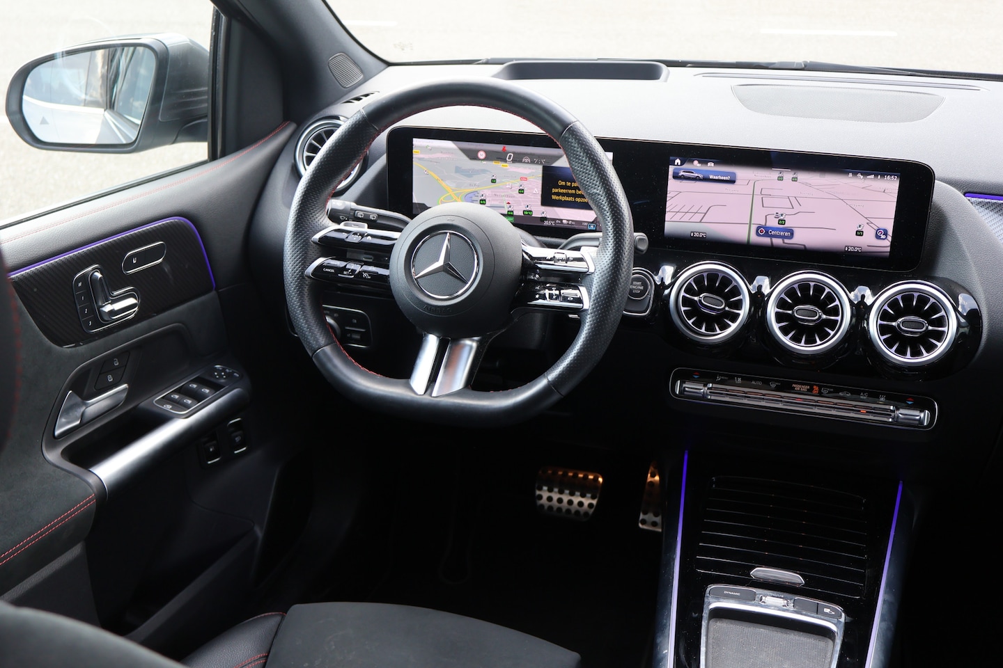 Mercedes-Benz B-klasse - 250 e AMG Line l Panoramadak l 360 camera I Head-up I Memory stoelen I I Elektrische achte - AutoWereld.nl