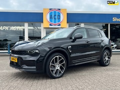 Lynk & Co 01 - 1.5 261pk PHEV 7DCTH | Black Line | Orig.NL | PanoramaDak | 360 graden Camera | Carplay |