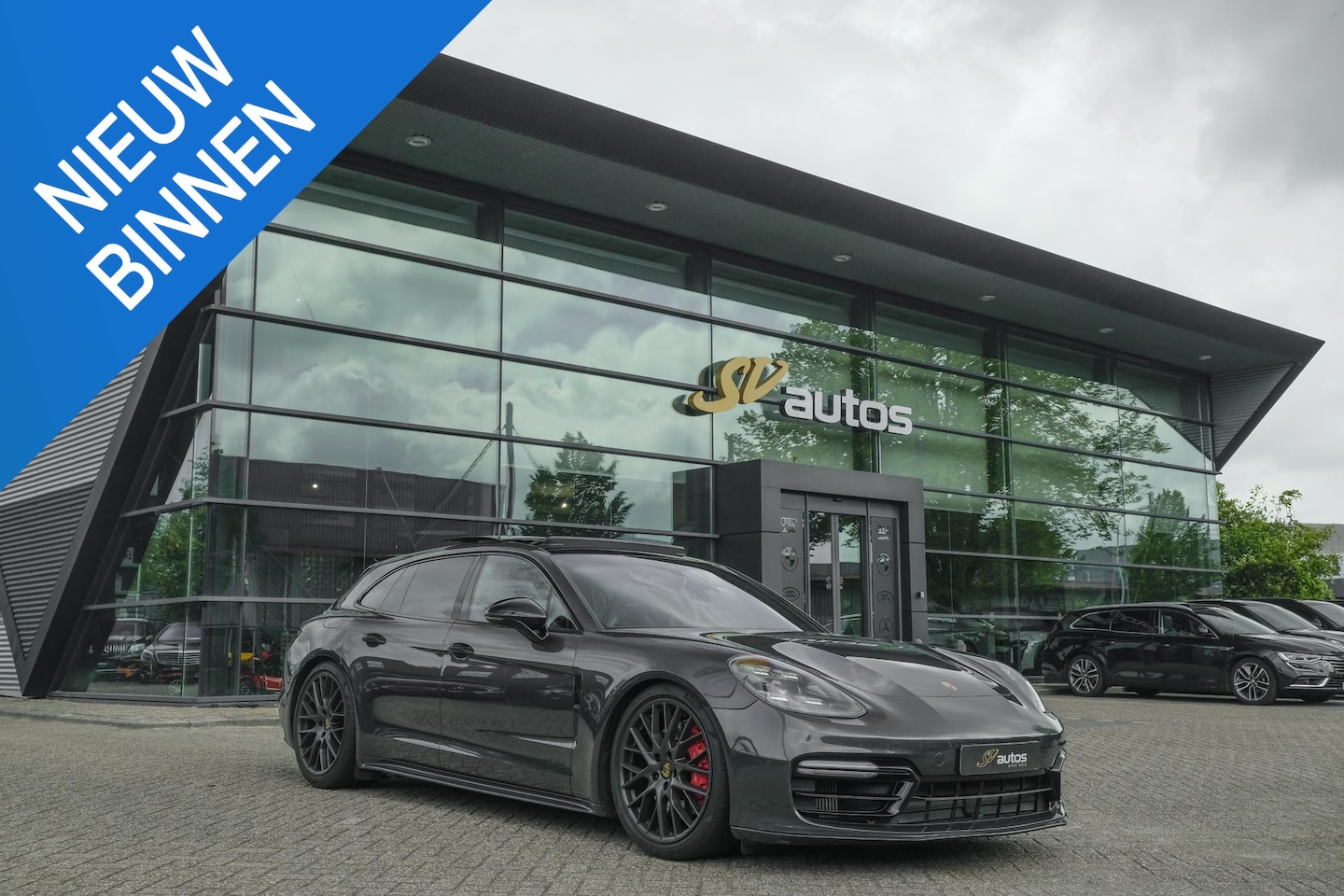 Porsche Panamera Sport Turismo - GTS 4.0 V8 460PK SportDesign Pano Sport Chrono Carbon Alcantara 18-weg Sportstoelen Sportu - AutoWereld.nl
