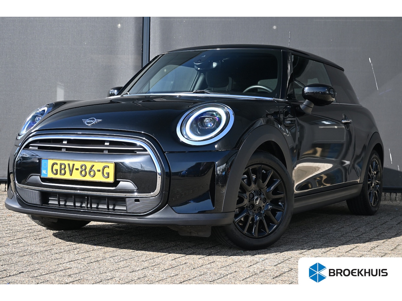 MINI Cooper - Mini 1.5 Camden Edition | Navigatie | Achteruitrijcamera | Apple Carplay & Android Auto | - AutoWereld.nl