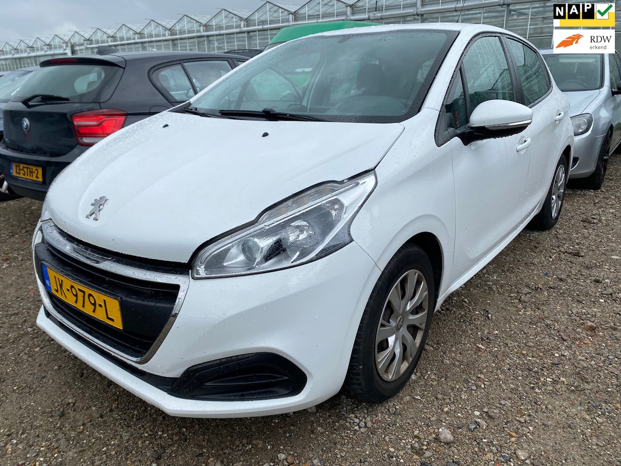 Peugeot 208 - 2016 * 1.2 PureTech Active * AUTOMAAT * MOTOR DEFECT! - AutoWereld.nl