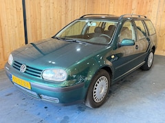 Volkswagen Golf Variant - 1.6 Trendline Trekhaak Airco