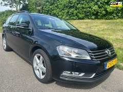 Volkswagen Passat Variant - 1.4 TSI Trendline BlueMotion - Airco - Navi - Cruise - LMV