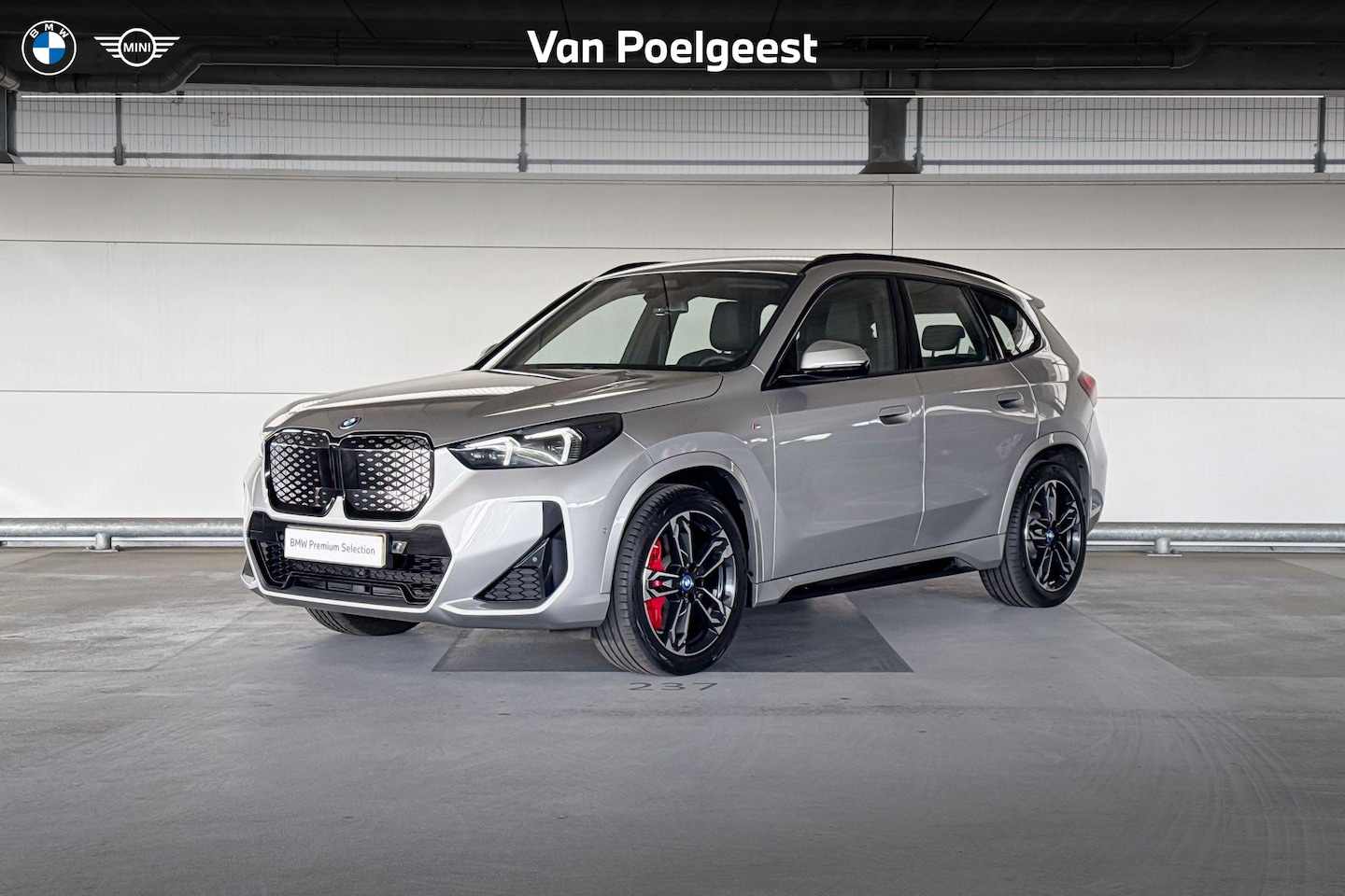 BMW iX1 - eDrive20 67 kWh eDrive20 67 kWh - AutoWereld.nl