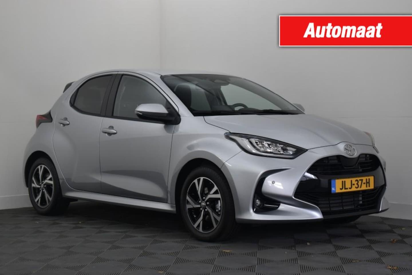 Toyota Yaris - 1.5 HYBRID 115PK Style Automaat - AutoWereld.nl