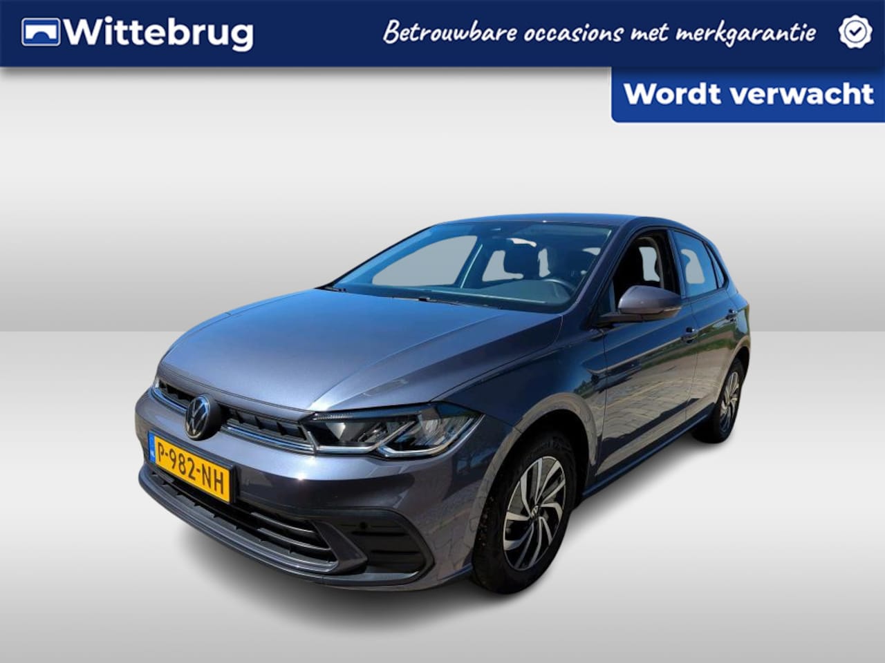 Volkswagen Polo - 1.0 TSI Life Multimedia Navigatie / App-connect / Parkeersensoren / LM velgen / Airco / LE - AutoWereld.nl