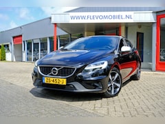 Volvo V40 - 1.5 T3 Polar+ Sport Aut. Pano|Leder|Nav|DAB|Cam|LMV