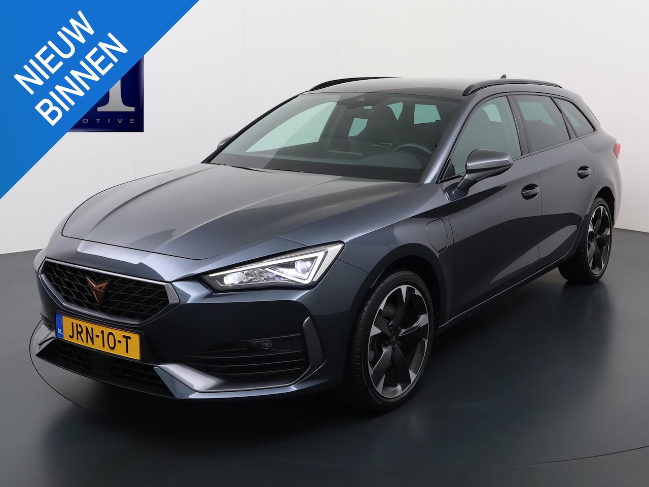 CUPRA Leon Sportstourer - 1.4 eTSI PHEV FR 33.000 KM | PHEV PLUG-IN HYBRIDE | PERFORMANCE STOELEN | STOEL- & STUURWI - AutoWereld.nl