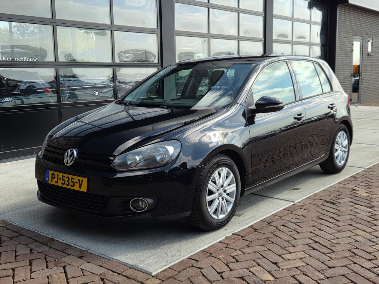 Volkswagen Golf - 1.6 TDI BlueMotion | Climate Control | 5 Deurs - AutoWereld.nl