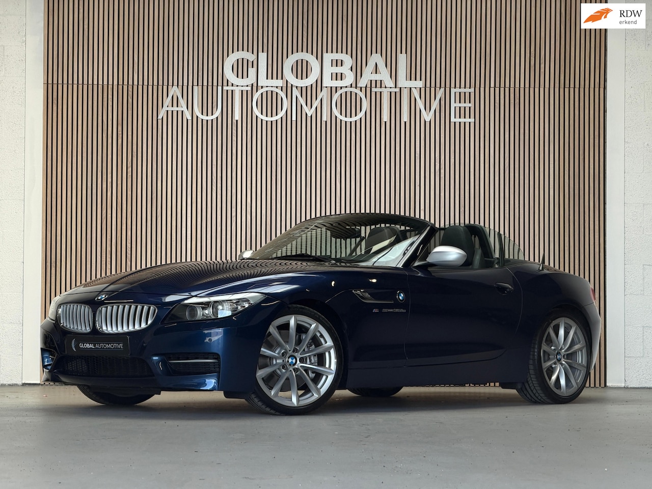 BMW Z4 Roadster - SDrive35is Executive - 340PK - AUTOMAAT - M PAKKET - AutoWereld.nl