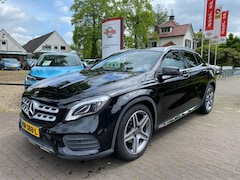 Mercedes-Benz GLA-Klasse - 180 ACTIVITY EDITION AUTOMAAT / NAVI / CAMERA / 19'' LM-VELGEN / HALF LEDER / CRUISE CTR.