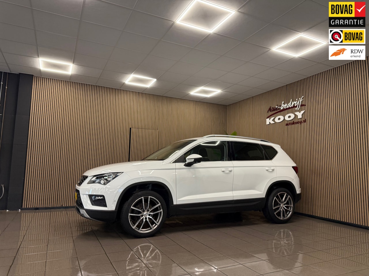 SEAT Ateca - 1.5 TSI Style Business Intense * Automaat / Trekhaak / Navigatie / Camera / Stoelverwarmin - AutoWereld.nl