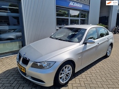 BMW 3-serie - 318i / cruise control / trekhaak / nieuwe apk
