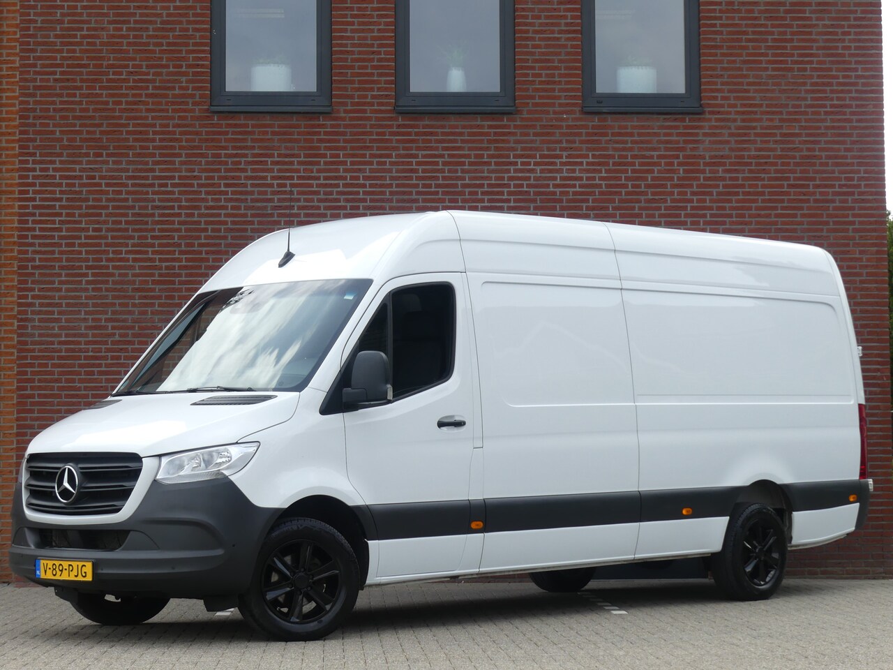 Mercedes-Benz Sprinter - 317 CDI L3H2 Camera/Navigatie/PDC - AutoWereld.nl