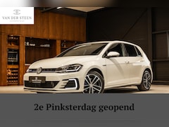 Volkswagen Golf - 1.4 TSI PHEV GTE Virtueel Cockpit | Trekhaak | Apple Carplay