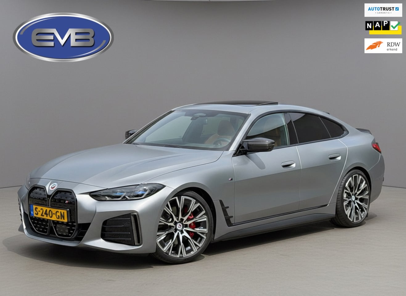 BMW i4 - M50 M- Sport ac schnitzel, 20" performance, VOL OPTIES, nieuwprijs € 98738,-, 1 e eigenaar - AutoWereld.nl