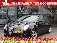 Alfa Romeo Giulietta - 1.4 T Distinctive | Navigatie | Clima | Cruise | Distr. V.V. |