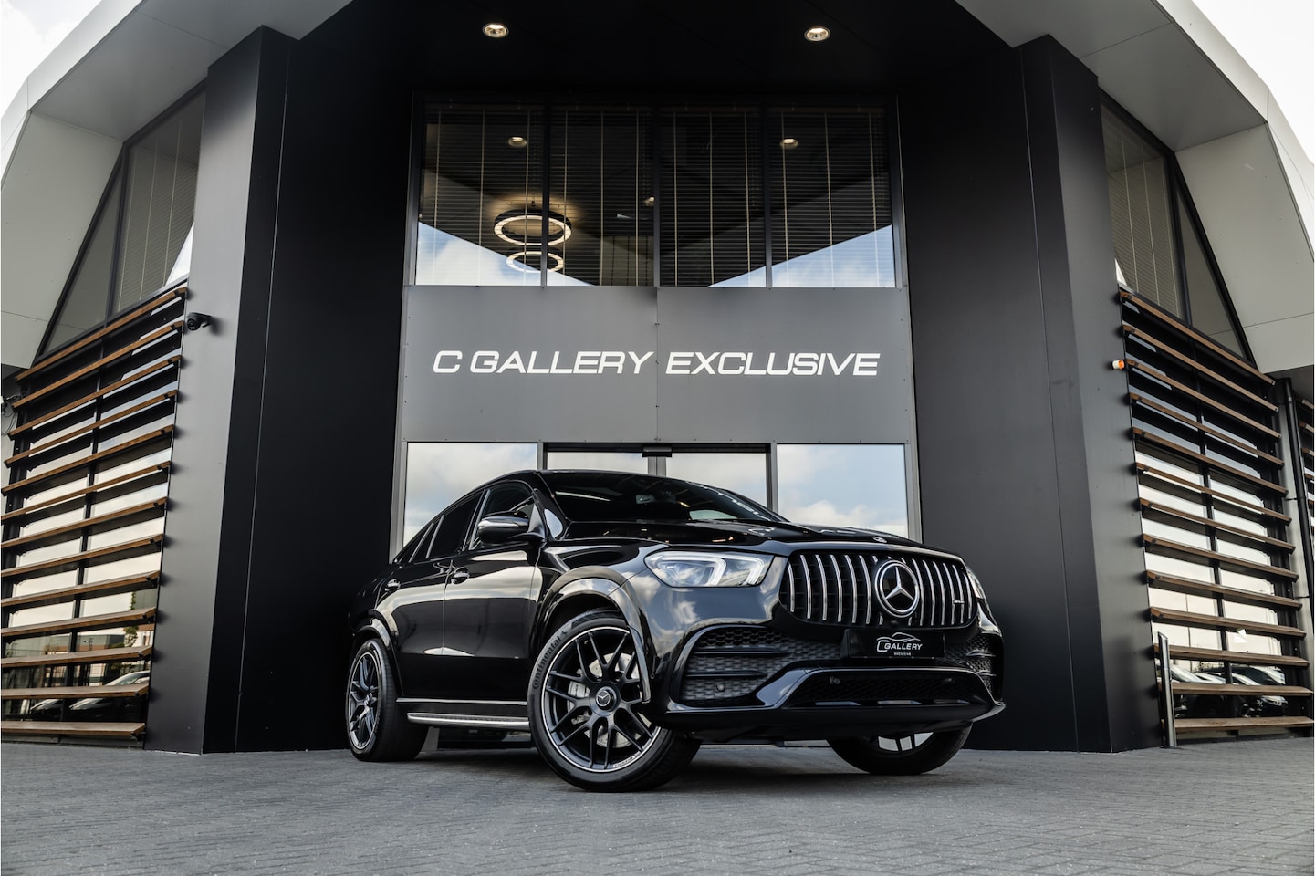 Mercedes-Benz GLE-Klasse Coupé - AMG GLE53 4MATIC+ - Panorama | Burmester | Stoelkoeling | Memory | 360 Camera - AutoWereld.nl