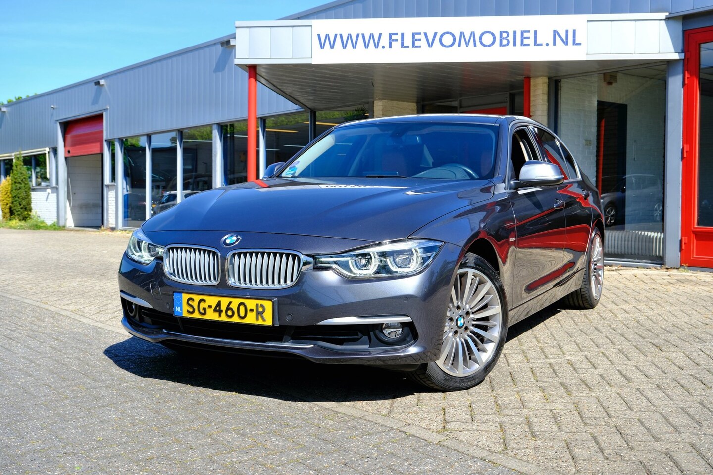 BMW 3-serie - 320i Edition Luxury Line Purity Executive Aut. Individual Leder|Clima|LED|Navi|Dealer OH - AutoWereld.nl