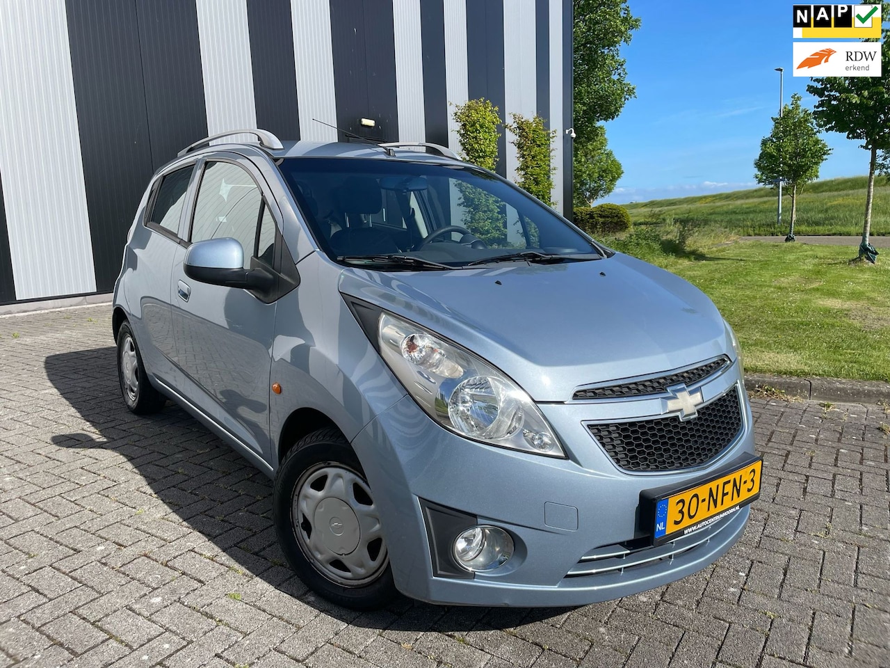 Chevrolet Spark - 1.0 16V LT Nw APK-Airco-Elekpakket-2 Sleutels - AutoWereld.nl
