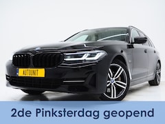 BMW 5-serie Touring - 530e Shadow Line | NL auto | Leder | LaserLED | Camera | Memory | Dodehoek | Cruise | DAB