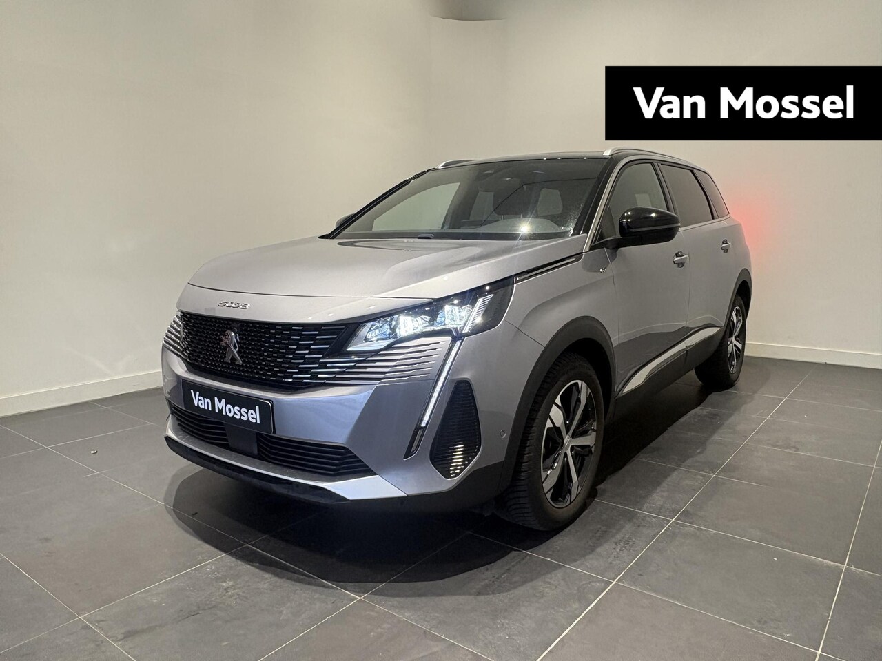 Peugeot 5008 - 1.2 PureTech GT l Panoramisch schuifdak l Camera l Navigatie l Adaptieve Cruise Control | - AutoWereld.nl