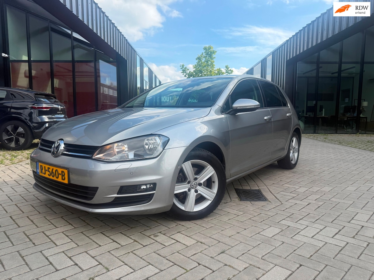 Volkswagen Golf - 1.4 TSI Highline Clima Cruise Stoelvw PDC - AutoWereld.nl