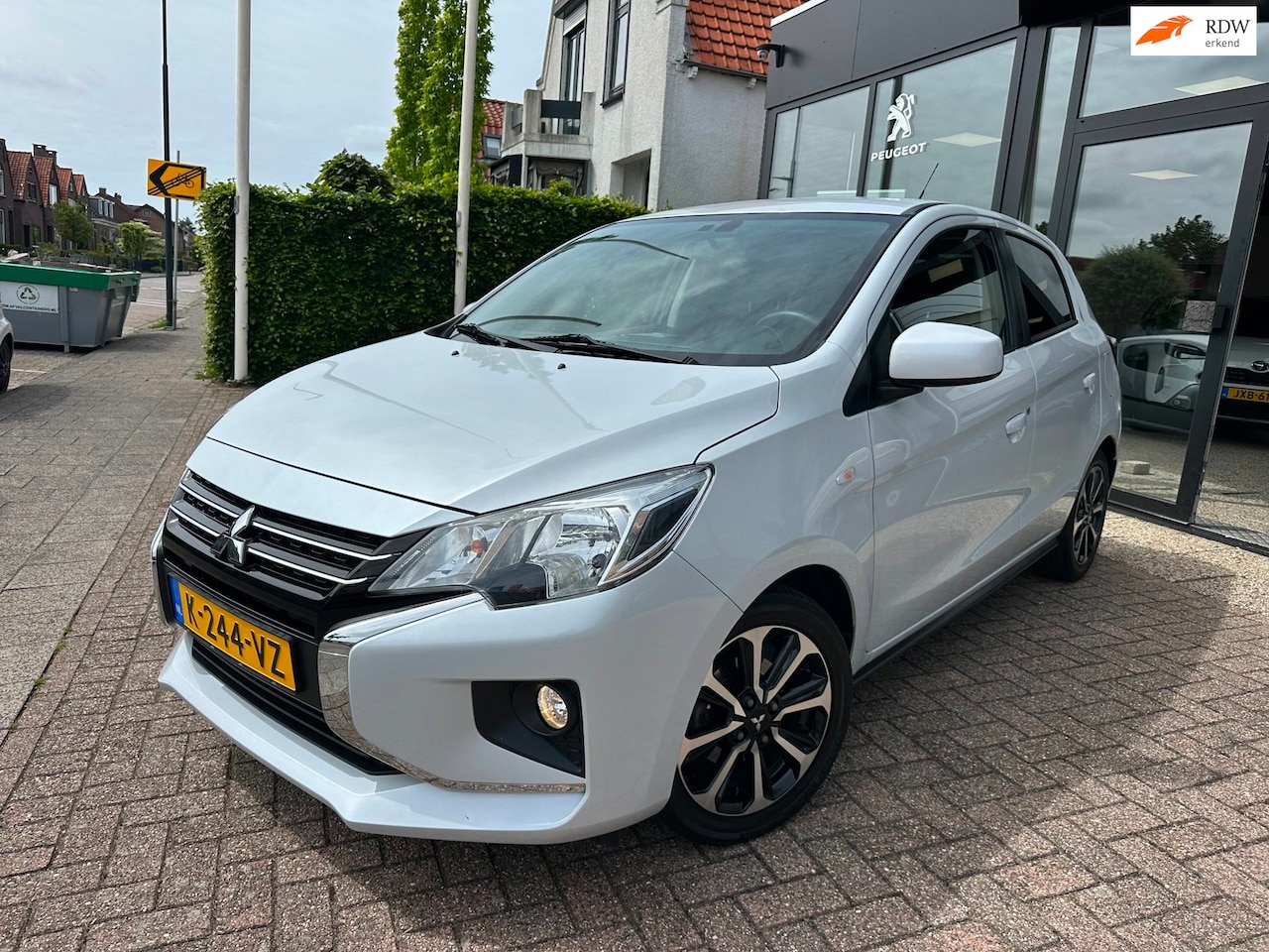 Mitsubishi Space Star - 1.2 Instyle|Apple CarPlay|Stoel Verwarming|Nwe Type - AutoWereld.nl